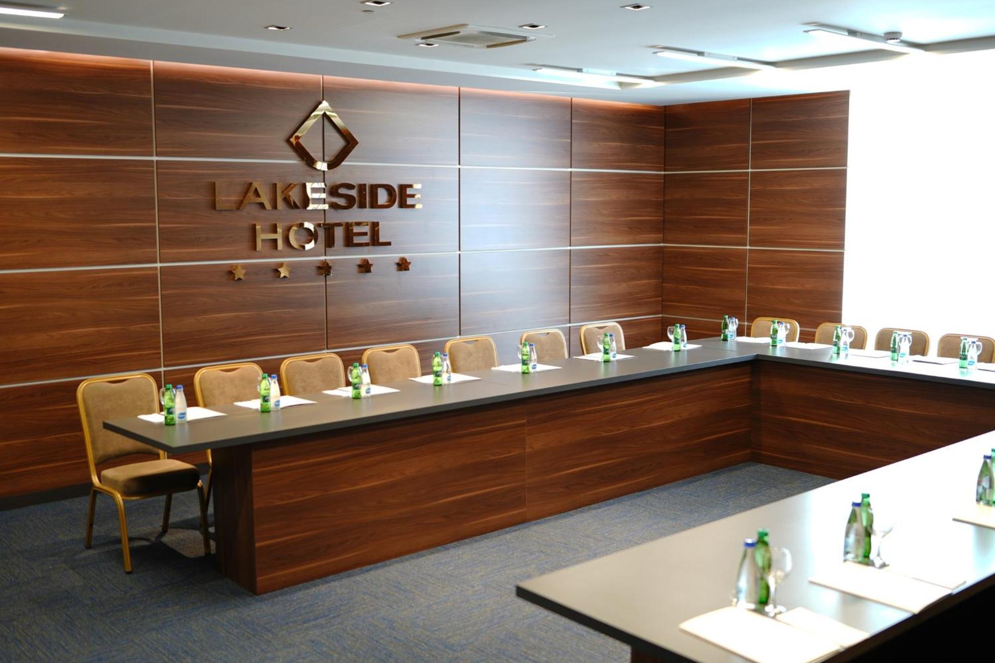 Hotel Lakeside Vermice Esterno foto